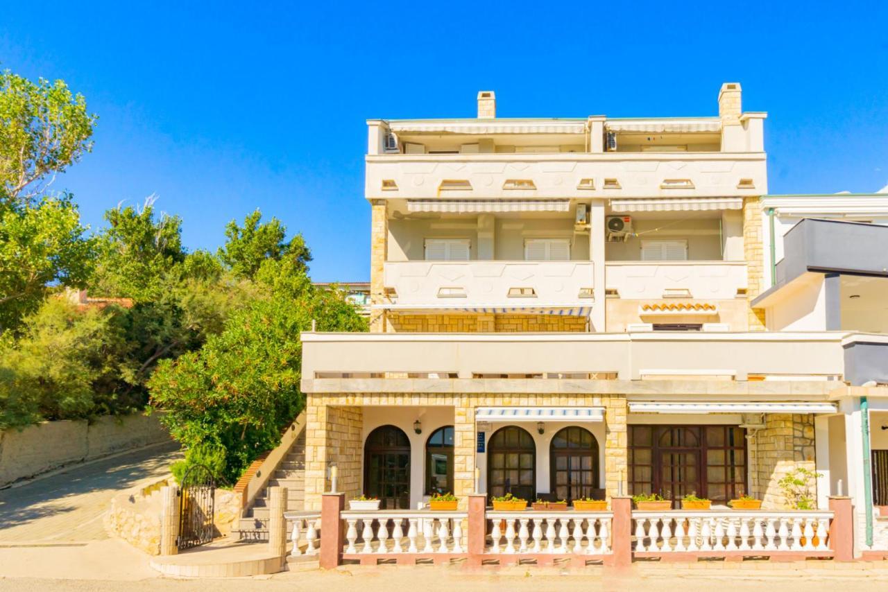Galinec With Mountain And Seaview Apartment Metajna Exterior photo