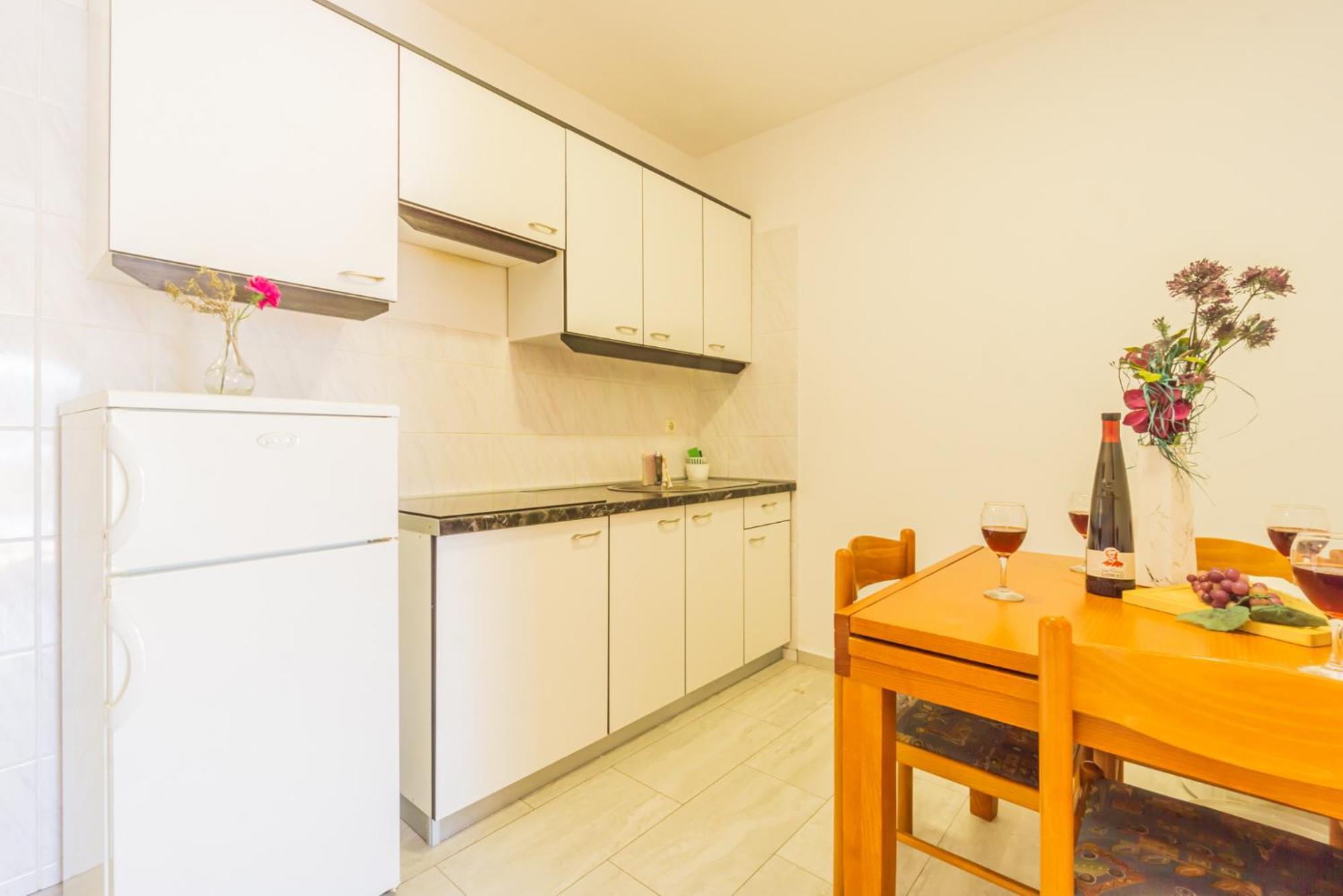 Galinec With Mountain And Seaview Apartment Metajna Room photo