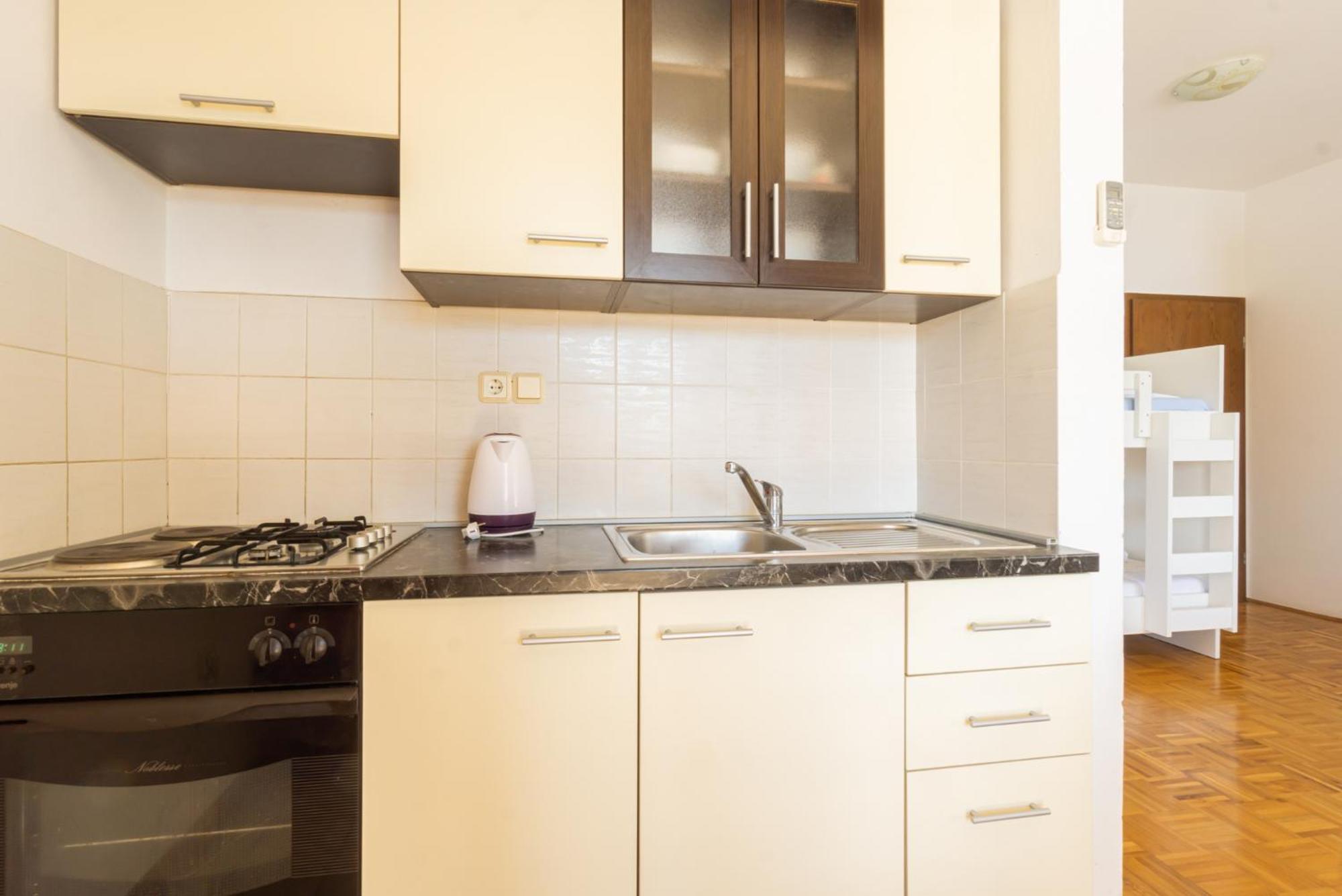Galinec With Mountain And Seaview Apartment Metajna Room photo